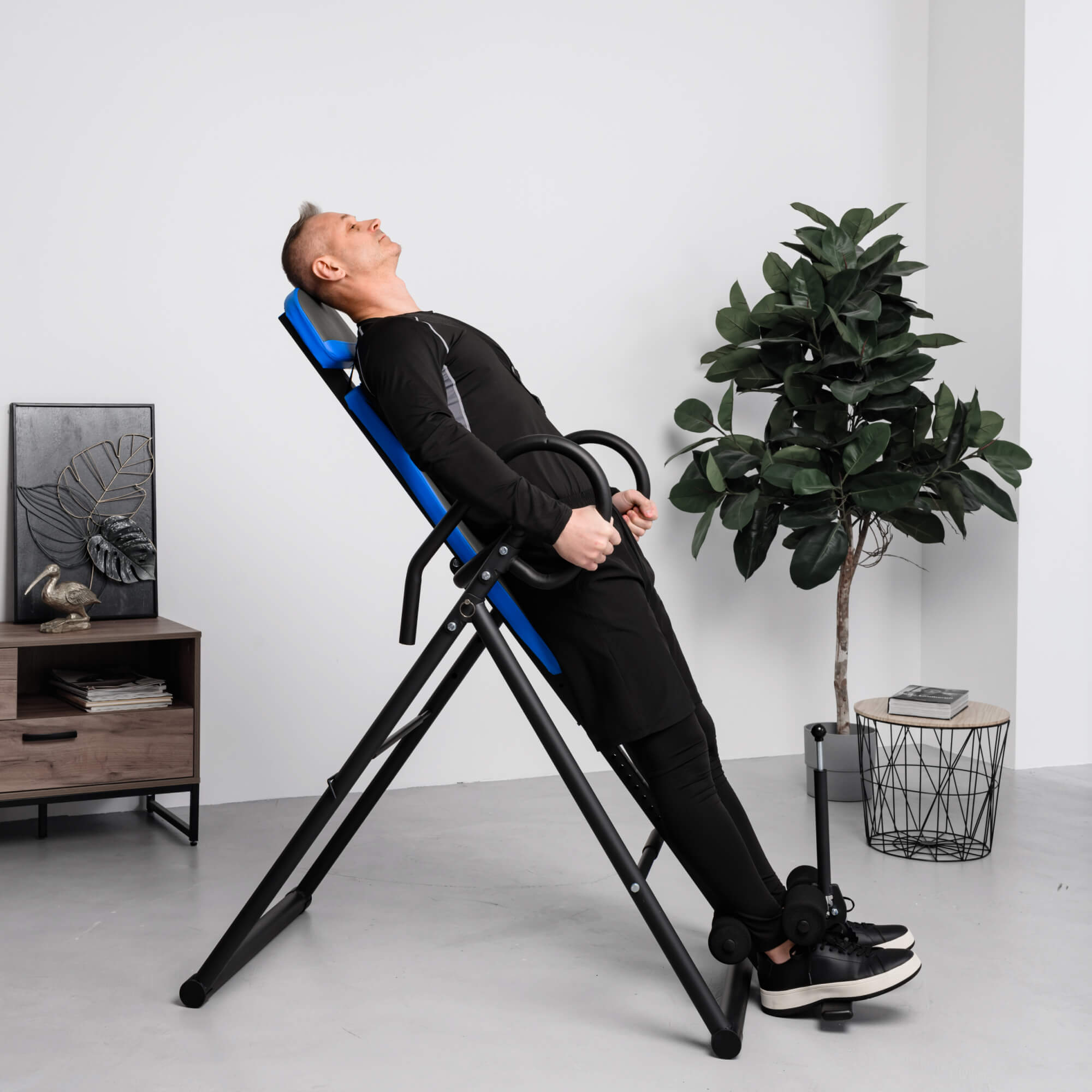 Инверсионный стол UNIX Fit IV-120