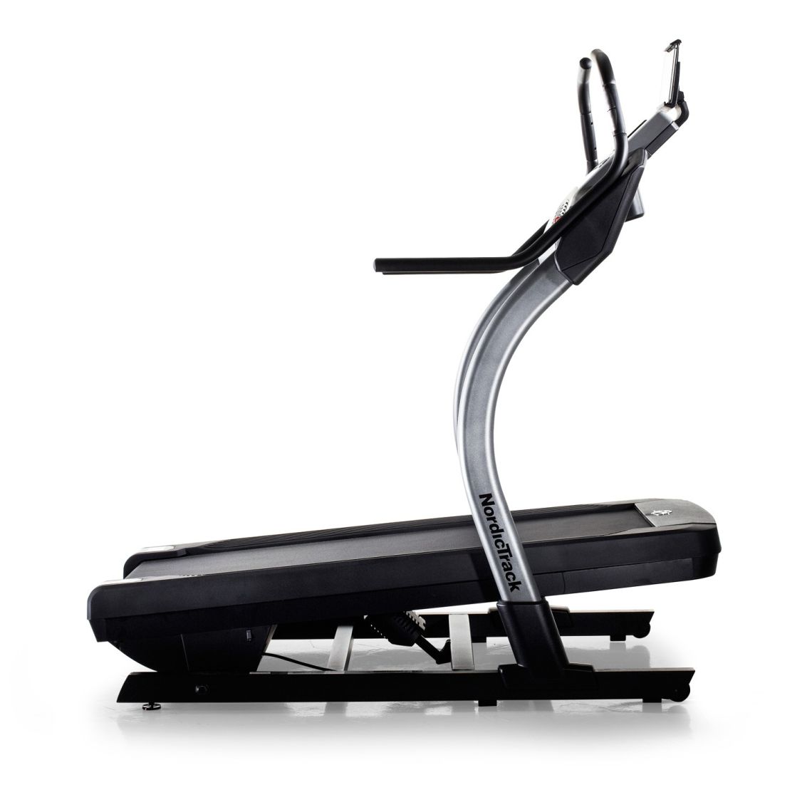 Беговая дорожка NordicTrack Incline Trainer X7i — купить в Actus Sport