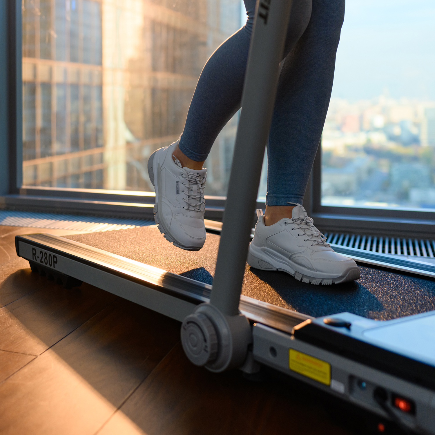 Беговая дорожка UNIX Fit R-280P