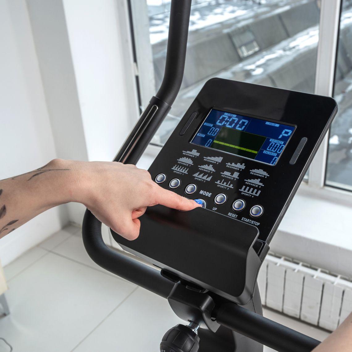 Велотренажер DFC Cardio B255P электромагнитный — купить в Actus Sport
