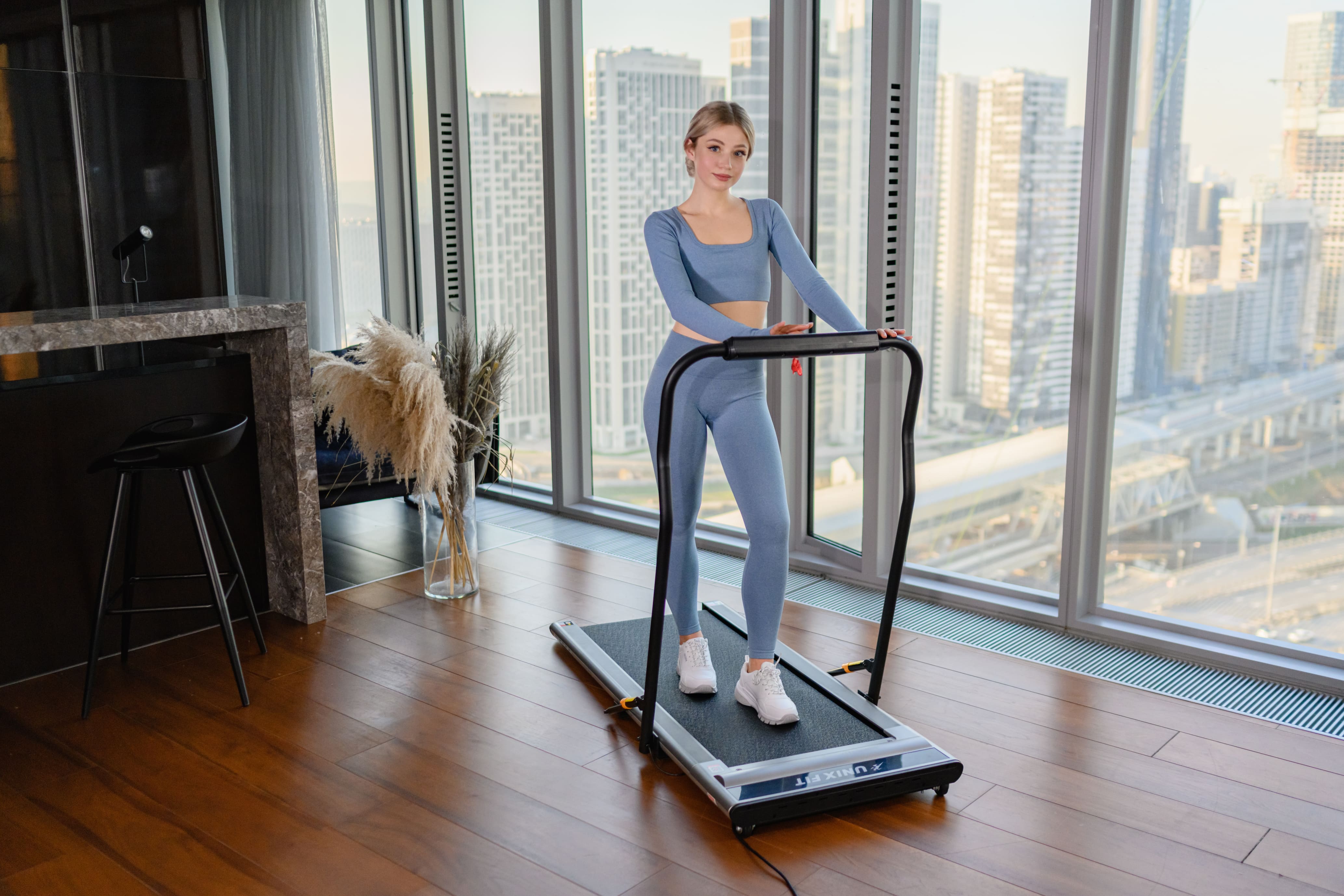 Беговая дорожка UNIX Fit R-300C серый