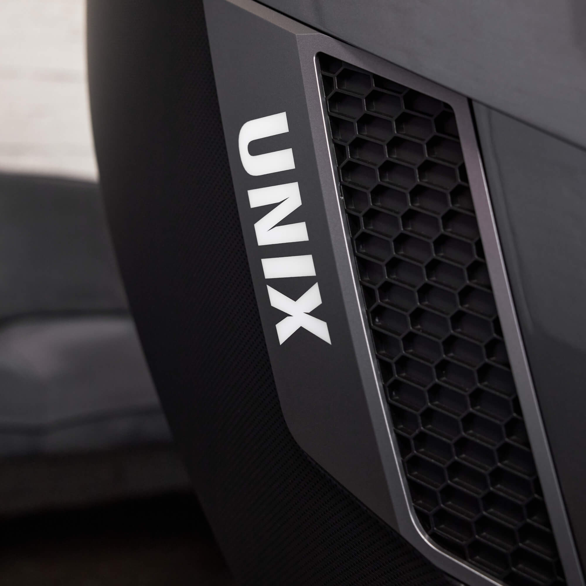 Массажное кресло UNIX Афелия / Afelia черный