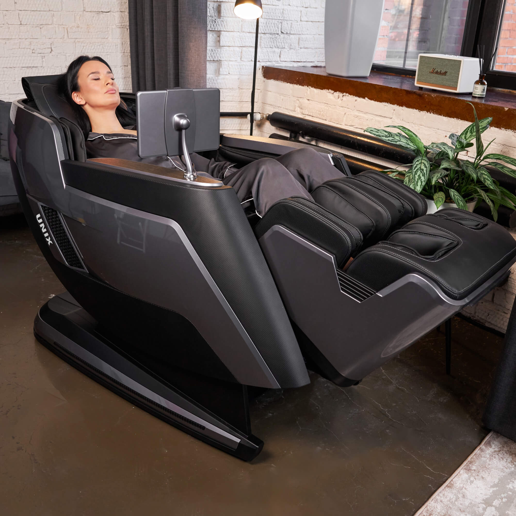 Массажное кресло UNIX Афелия / Afelia черный